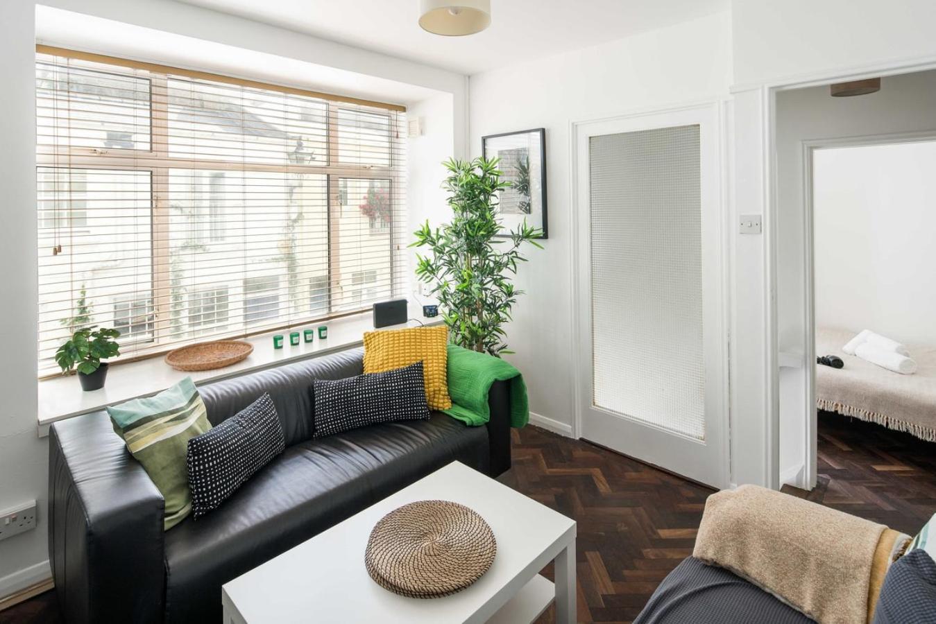 דירות לונדון Quirky & Cosy 2Bd Mews Flat In Paddington מראה חיצוני תמונה